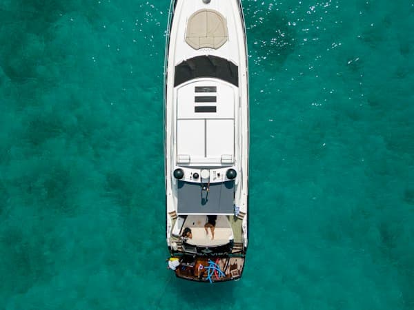 Yacht Charters